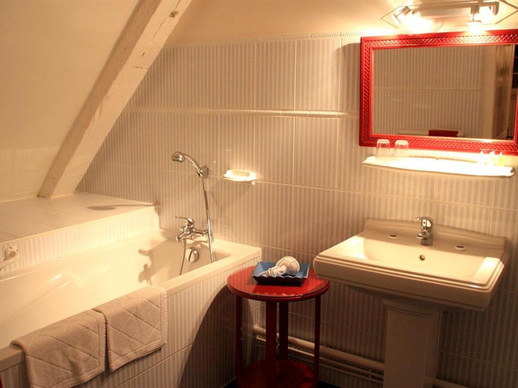 Le Château D'Osthoffen Zimmer foto